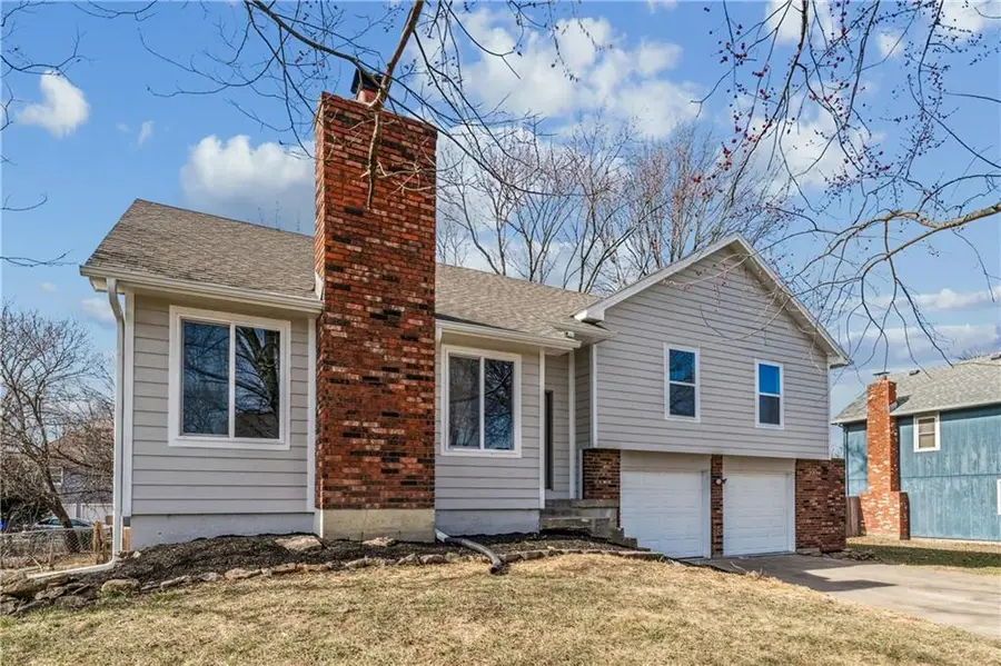 405 S Brittany Street, Olathe, KS 66061 - #2