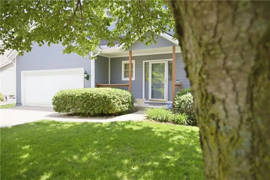 6275 W 157th Street, Overland Park, KS 66223 - #3