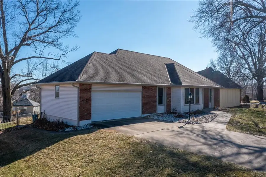 4517 Fremont Street, Independence, MO 64055 - #3
