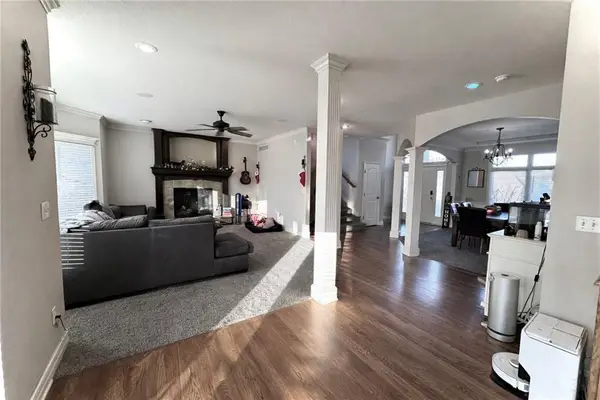 312 SE Battery Drive, Lee's Summit, MO 64063