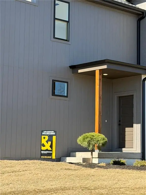 22598 W 93rd Street, Lenexa, KS 66227 - #2