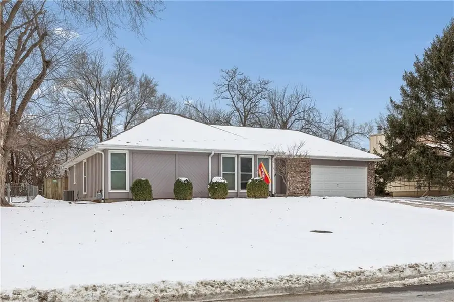 9401 Cottonwood Street, Lenexa, KS 66215 - #3