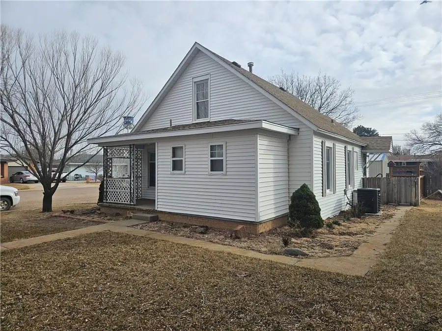 328 N Ericson Avenue, Sharon Springs, KS 67758 - #2