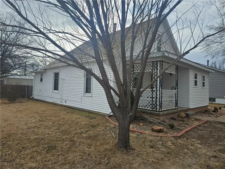 328 N Ericson Avenue, Sharon Springs, KS 67758 - #3