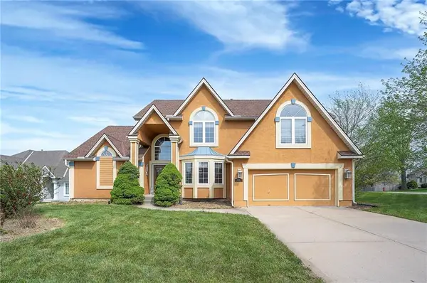 6201 N Kensington Court, Kansas City, MO 64119