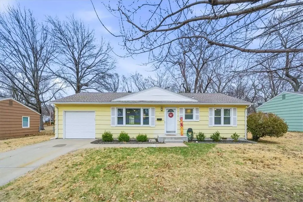 6517 Melrose Lane, Shawnee, KS 66203 - #1