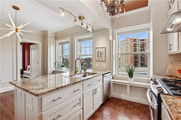 4618 Warwick Boulevard #6F, Kansas City, MO 64112