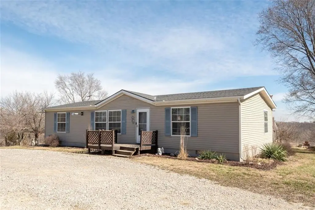 6872 Wild Horse Road, McLouth, KS 66054 - #1