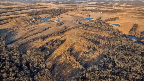 426 C Highway, Spickard, MO 64679