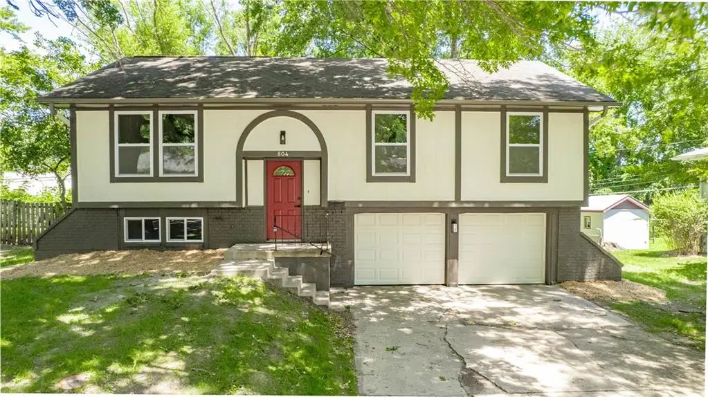 804 NW North Summit Circle, Blue Springs, MO 64015 - #1