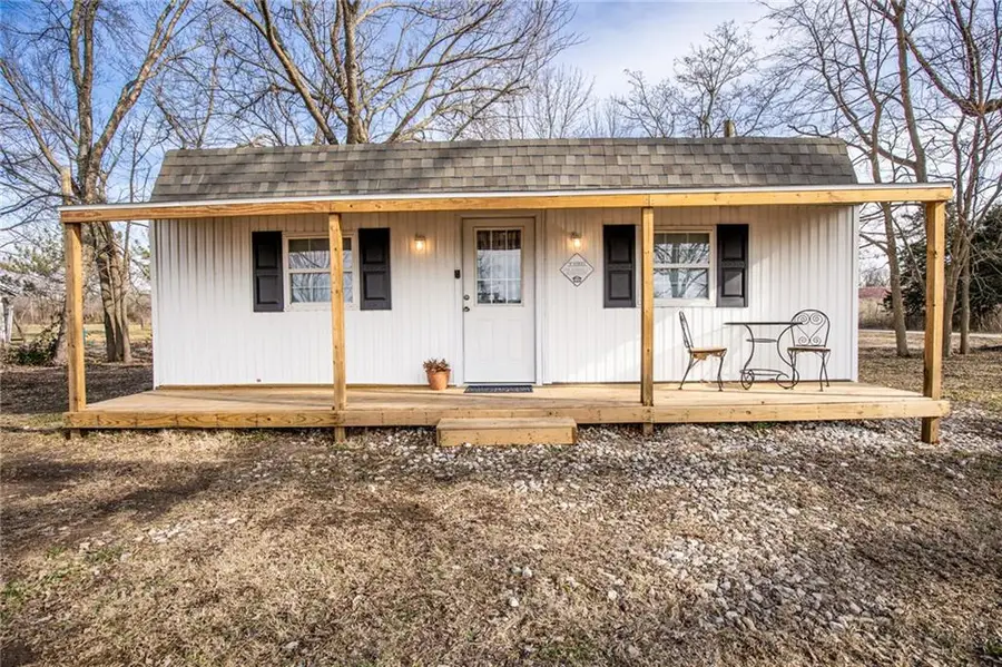 112 W Kansas Avenue, Blue Mound, KS 66010 - #3