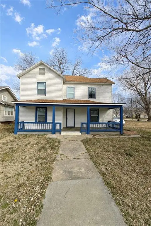 704 W Main Street, Independence, KS 67301 - #1