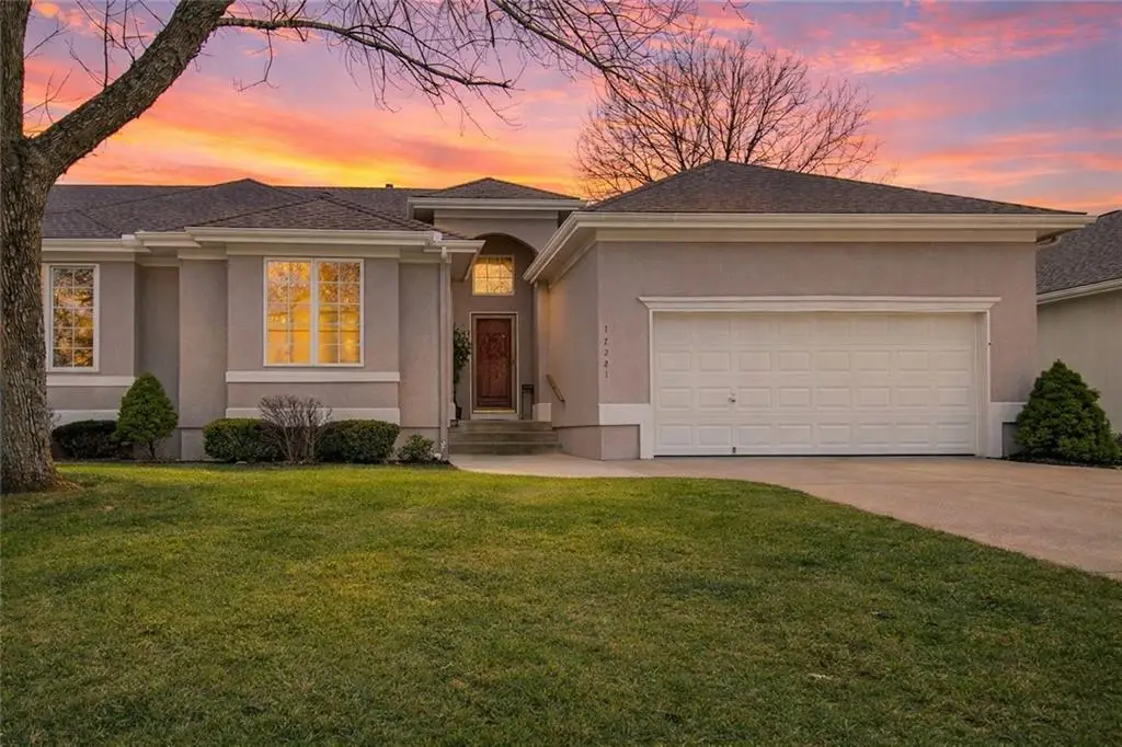 17221 E 44th Terrace Court S, Independence, MO 64055 - #1