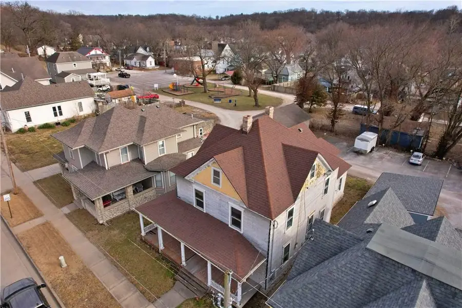 409 E Broadway Street, Excelsior Springs, MO 64024 - #2