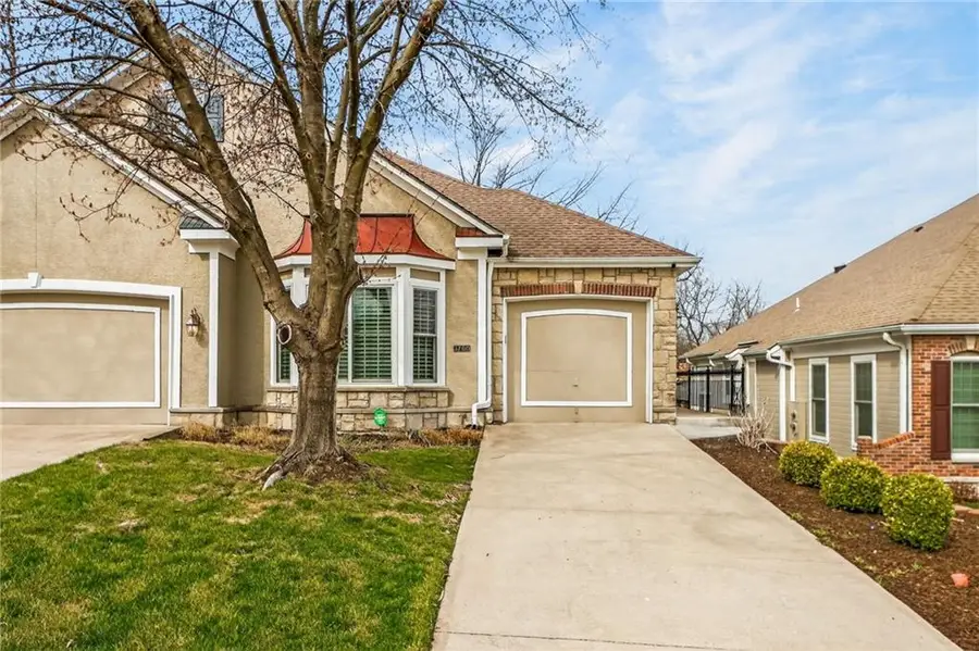 3700 S Bolger Court, Independence, MO 64055 - #2