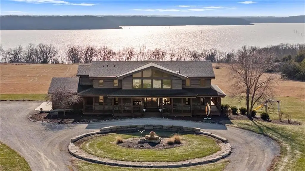 521 N 1450th Road, Lawrence, KS 66049 - #1