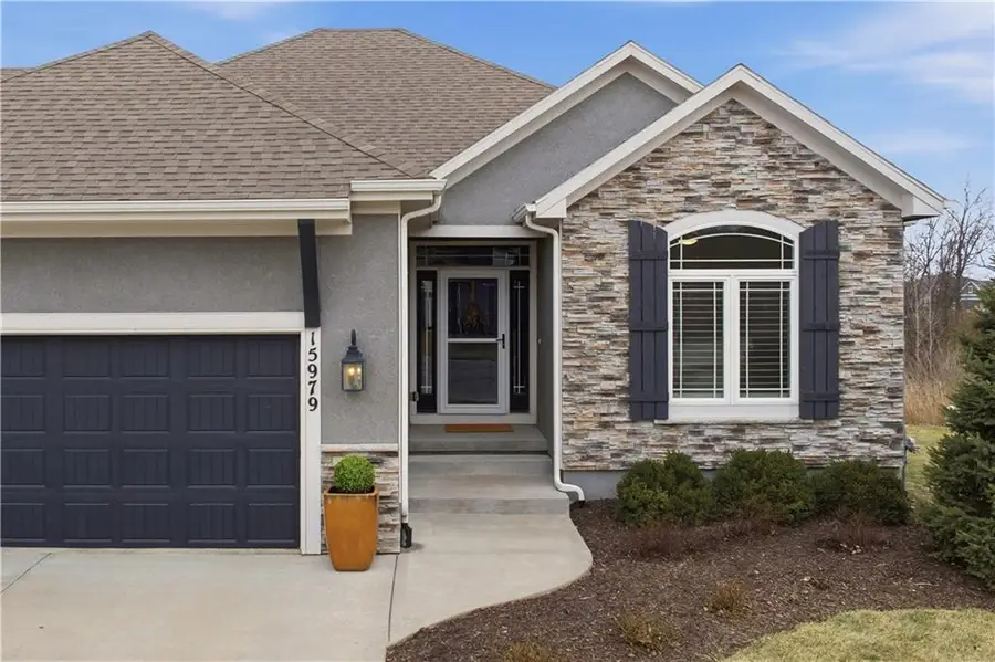 15979 W 163rd Terrace, Olathe, KS 66062 - #2