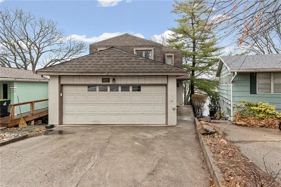 1077 South Shore Drive, Kansas City, MO 64151 - #2