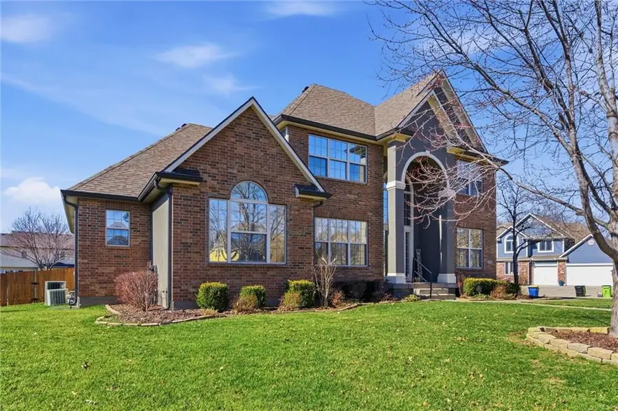 401 SE Hackamore Court, Lees Summit, MO 64082 - #3