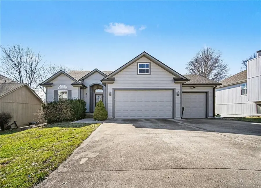 18013 E 26th Terrace Court, Independence, MO 64057 - #2