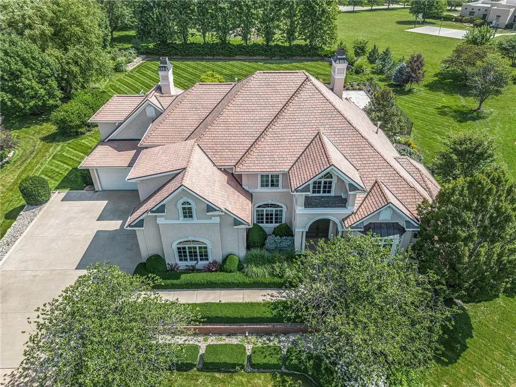 1727 Lake Alvamar Drive, Lawrence, KS 66047 - #1