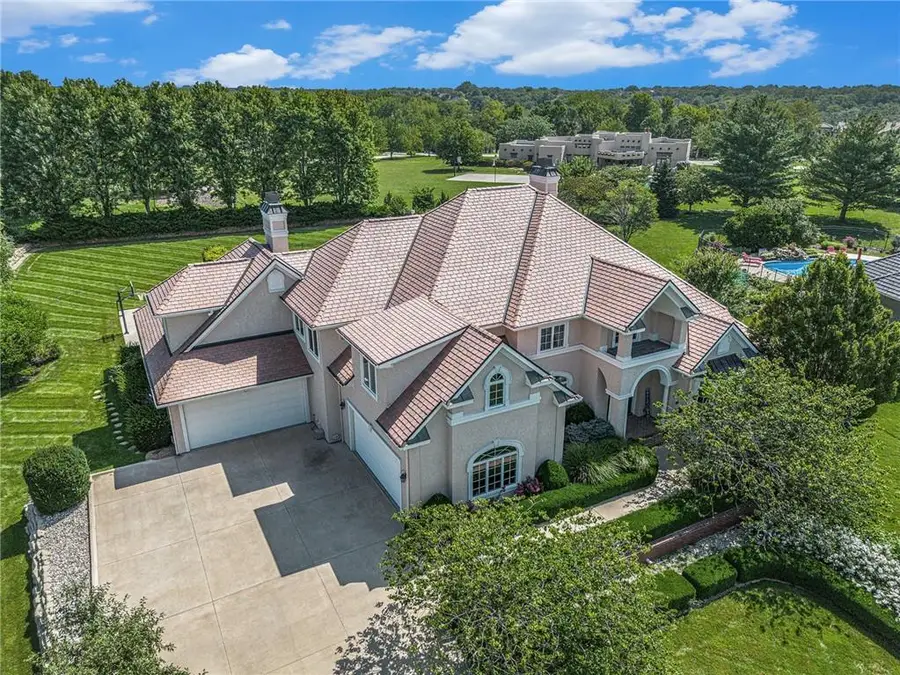 1727 Lake Alvamar Drive, Lawrence, KS 66047 - #2