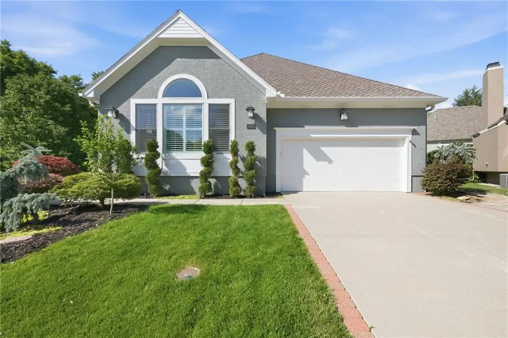 12345 Long Street, Overland Park, KS 66213 - #1