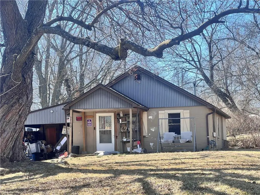 3730 Ditzler Avenue, Kansas City, MO 64133 - #1