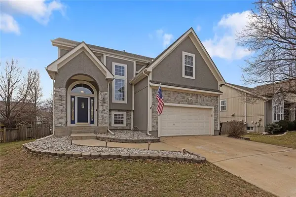 21613 W 61st Street, Shawnee, KS 66218