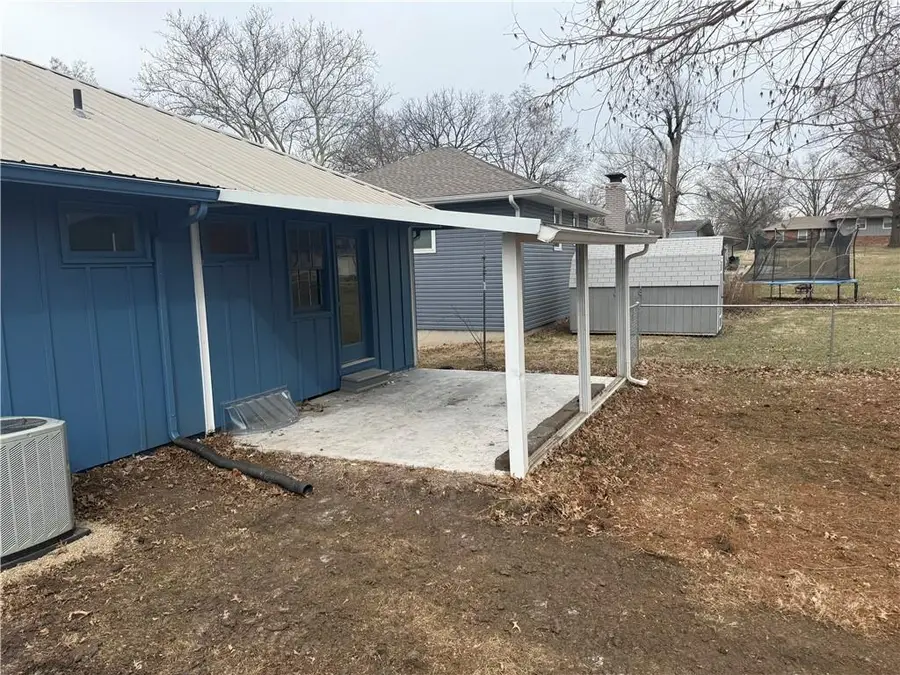 11 Morningside Drive, Paola, KS 66071 - #3