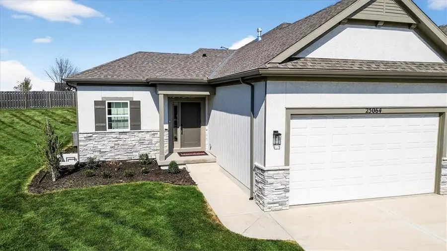 24982 W 94th Place, Lenexa, KS 66227 - #2