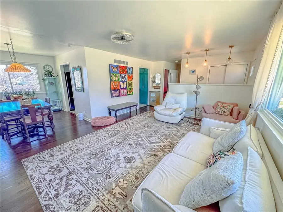 5401 N Mersington Avenue, Kansas City, MO 64119 - #2