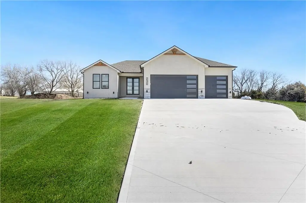 20322 166th Street, Basehor, KS 66007 - #1