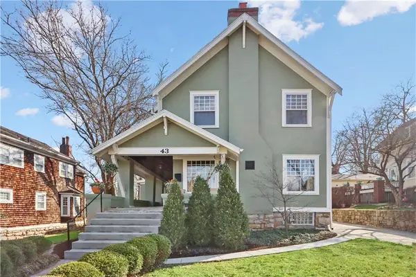 43 E 52nd Street, Kansas City, MO 64112