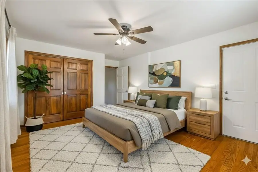 4016 E Red Bridge Road, Kansas City, MO 64137 - #2