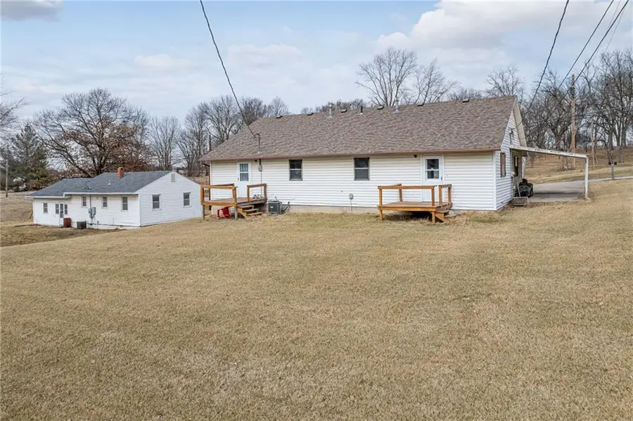 1508 W William Street, Savannah, MO 64485 - #3