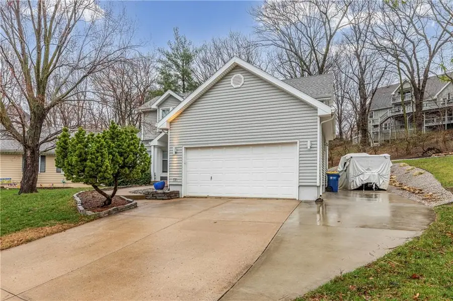 304 Lancelot Drive, Liberty, MO 64068 - #2