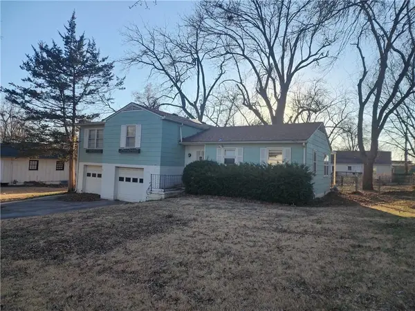 5808 Mackey Street, Mission, KS 66202