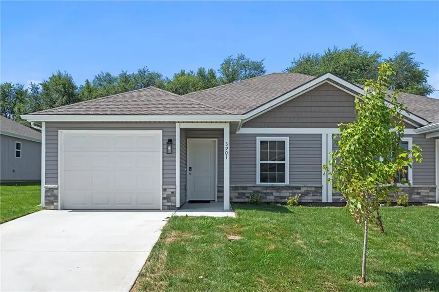 9310 N Lenox Avenue, Kansas City, MO 64154 - #2