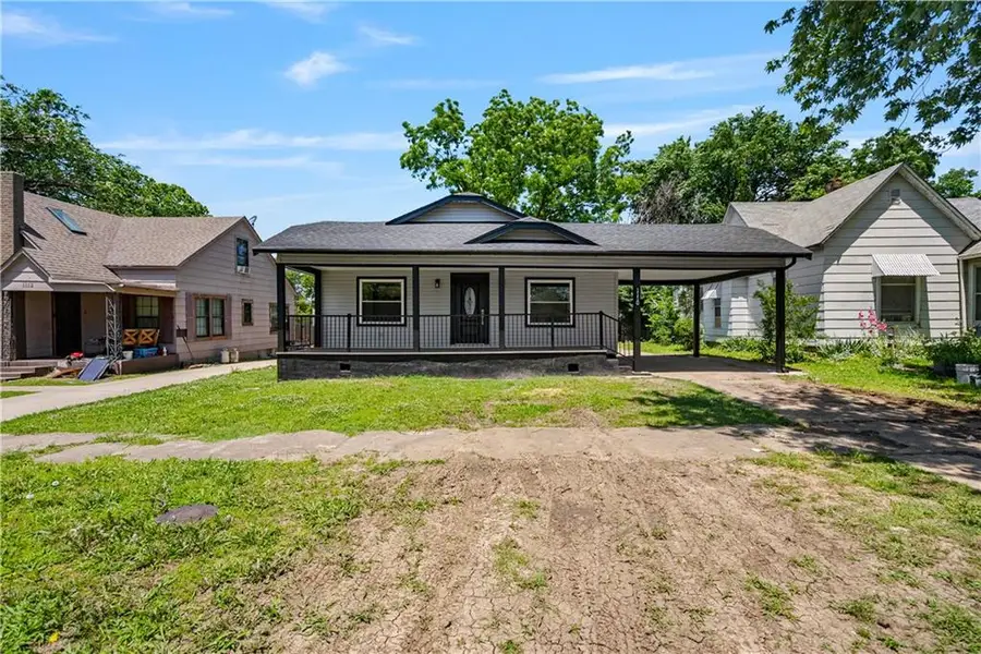 1110 W 3rd Street, Coffeyville, KS 67337 - #3
