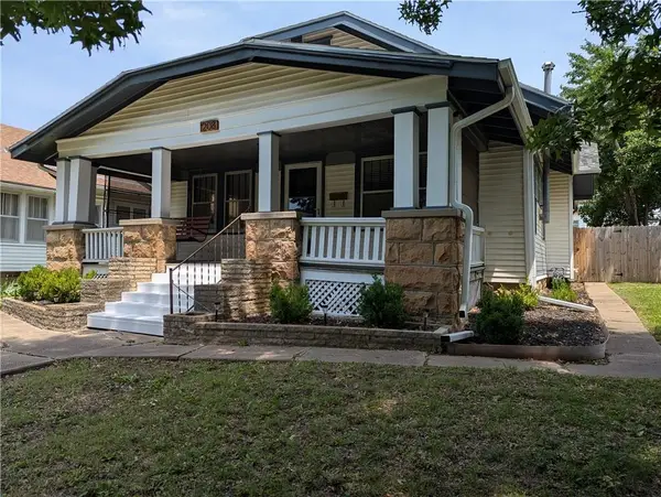 1208 Central Avenue, Horton, KS 66439