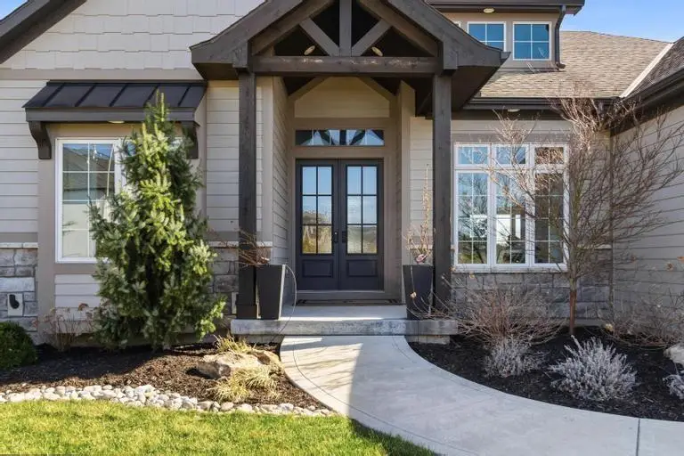 3501 W 150th Street, Leawood, KS 66224 - #3