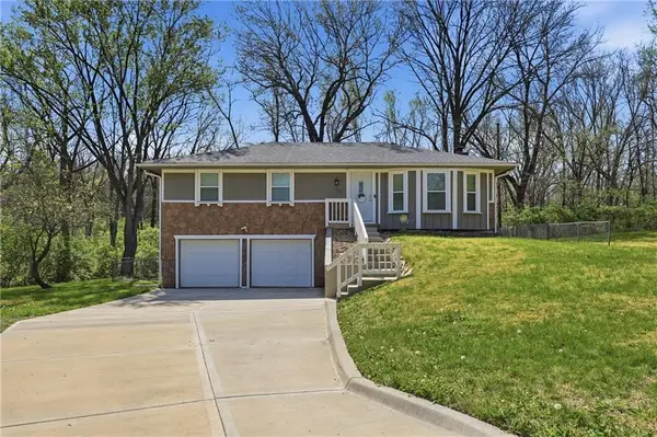 907 Josela Court, Leavenworth, KS 66048