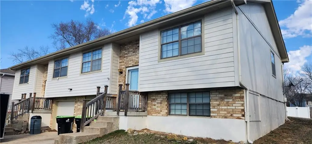 113-115 Brookridge Drive, Harrisonville, MO 64701 - #1