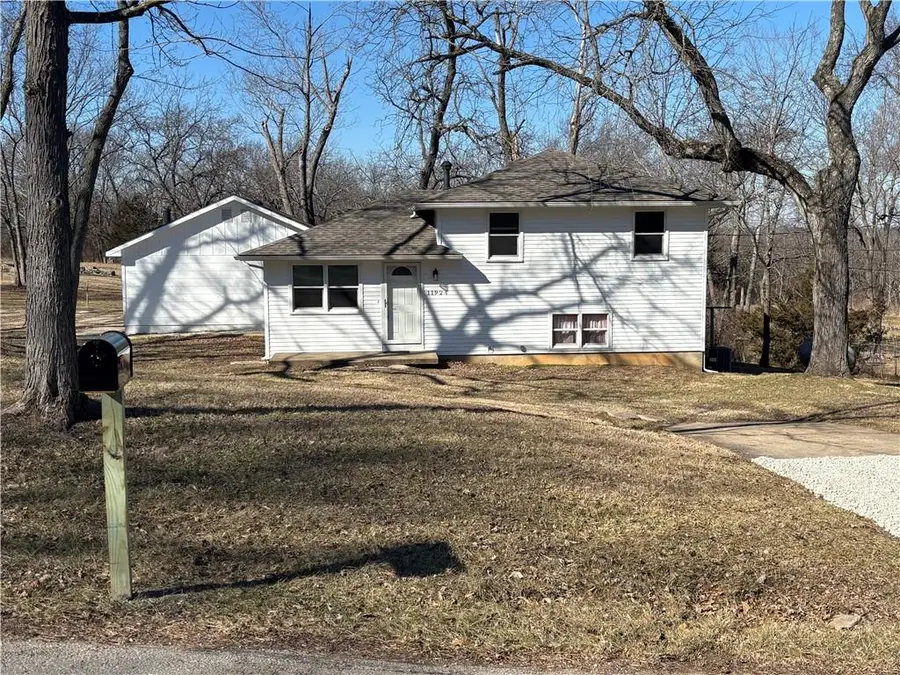 11924 Merritt Road, Grandview, MO 64030 - #2