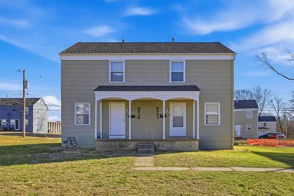 9539-9541 Charlotte Street, Kansas City, MO 64131