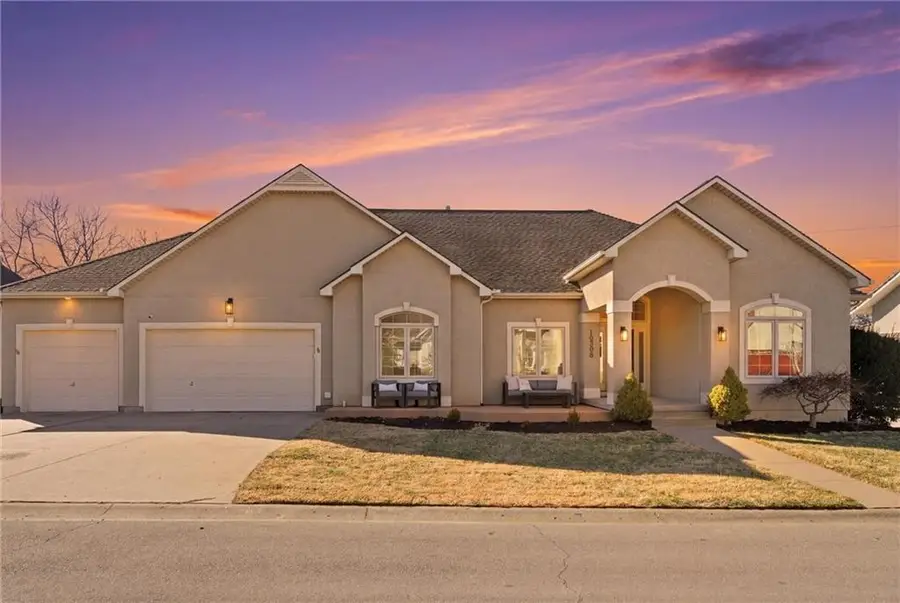 10308 Granada Lane, Overland Park, KS 66207 - #3