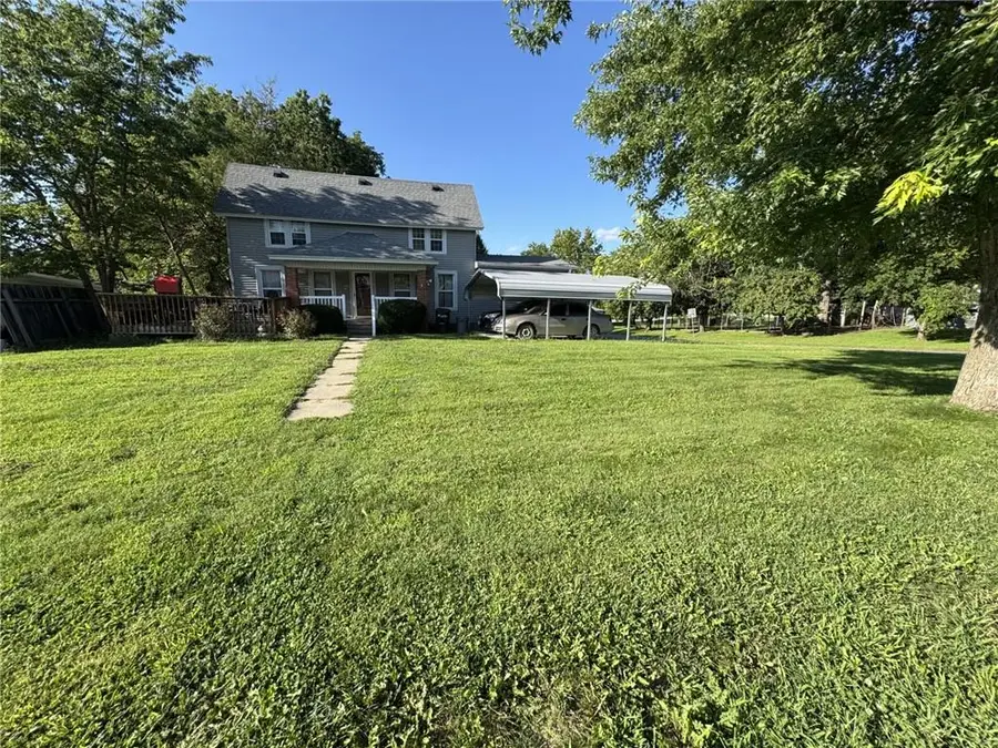 204 W 3rd Street, Stanberry, MO 64489 - #2