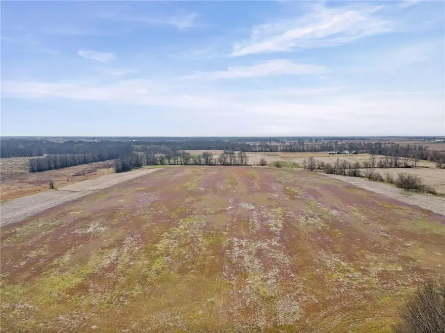 Iguana Road, Brookfield, MO 64628 - #3