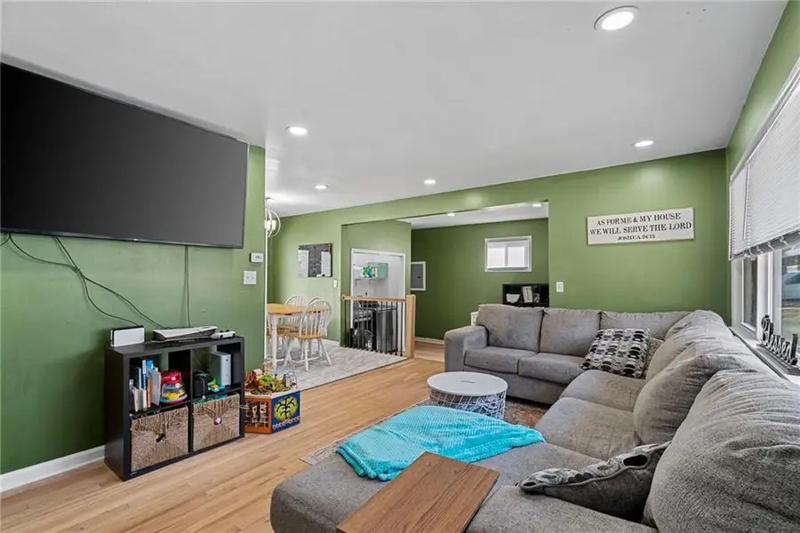 10809 Bristol Terrace, Kansas City, MO 64134 - #2